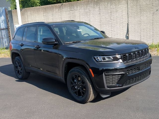 2026 Jeep Grand Cherokee GRAND CHEROKEE LAREDO ALTITUDE 4X4