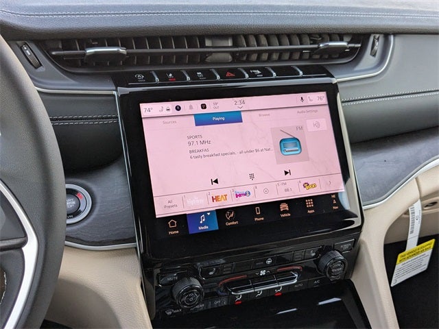 2025 Jeep Grand Cherokee GRAND CHEROKEE LIMITED 4X4