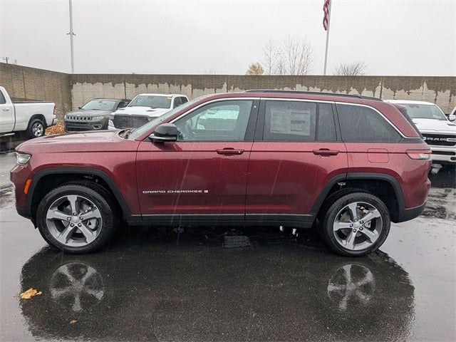 2025 Jeep Grand Cherokee GRAND CHEROKEE LIMITED 4X4
