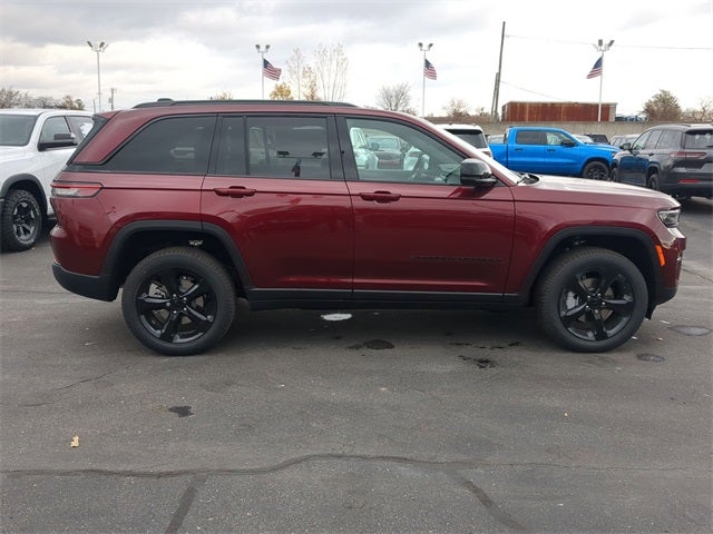 2025 Jeep Grand Cherokee GRAND CHEROKEE LIMITED 4X4