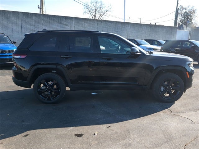 2025 Jeep Grand Cherokee GRAND CHEROKEE LIMITED 4X4