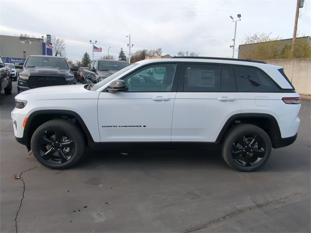 2025 Jeep Grand Cherokee GRAND CHEROKEE LIMITED 4X4