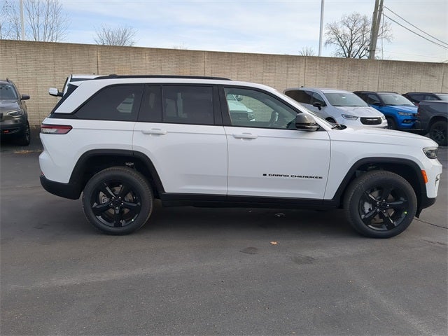2025 Jeep Grand Cherokee GRAND CHEROKEE LIMITED 4X4