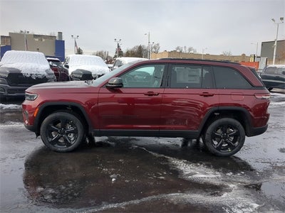 2025 Jeep Grand Cherokee GRAND CHEROKEE LIMITED 4X4