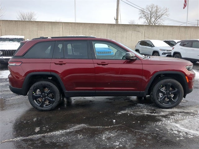 2025 Jeep Grand Cherokee GRAND CHEROKEE LIMITED 4X4