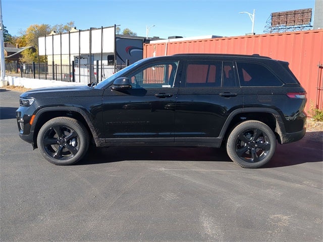 2025 Jeep Grand Cherokee GRAND CHEROKEE LIMITED 4X4