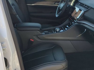 2027 Jeep Grand Cherokee Limited