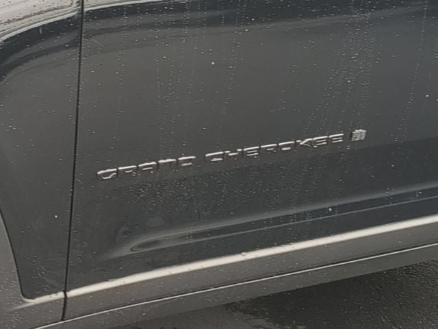 2027 Jeep Grand Cherokee Limited