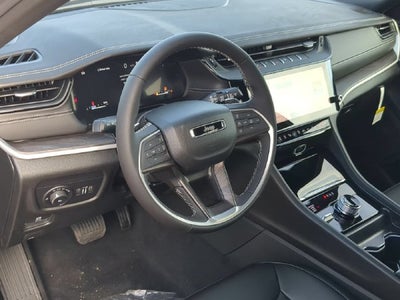 2027 Jeep Grand Cherokee GRAND CHEROKEE LIMITED 4X4