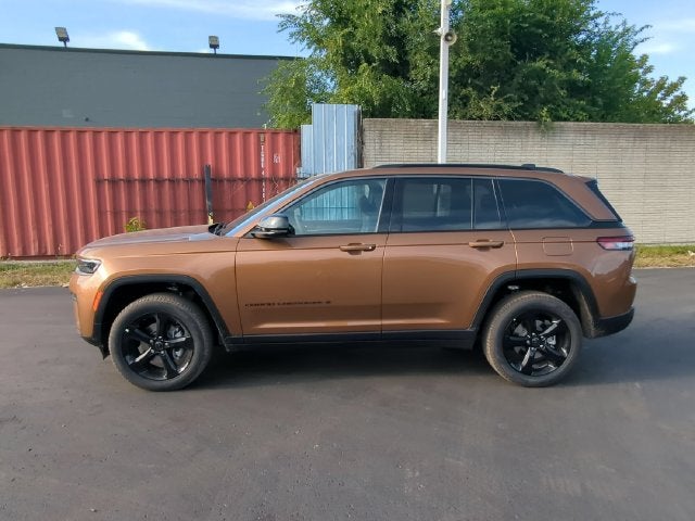 2027 Jeep Grand Cherokee GRAND CHEROKEE LIMITED 4X4