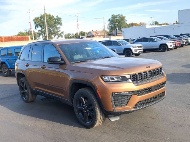 2027 Jeep Grand Cherokee GRAND CHEROKEE LIMITED 4X4