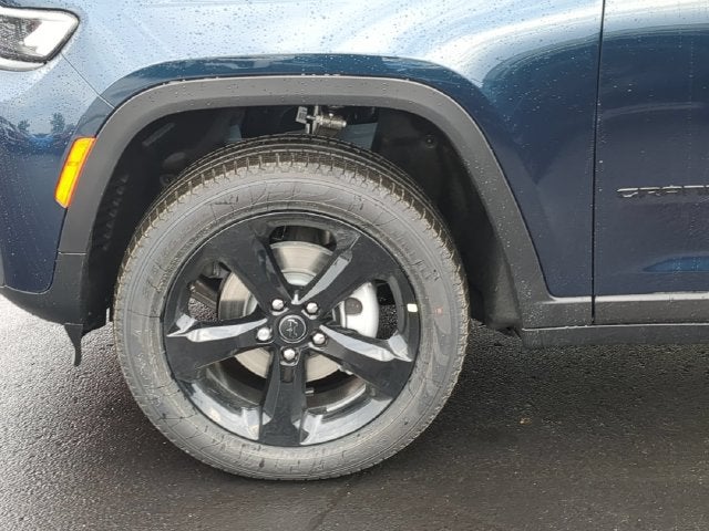 2027 Jeep Grand Cherokee GRAND CHEROKEE LIMITED 4X4