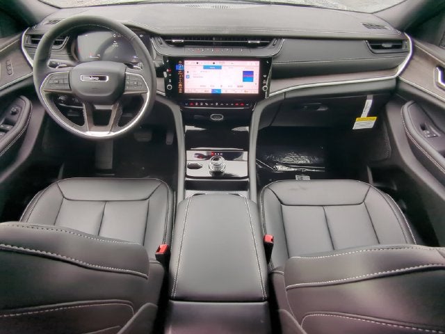 2027 Jeep Grand Cherokee GRAND CHEROKEE LIMITED 4X4