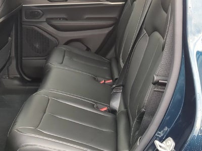 2027 Jeep Grand Cherokee GRAND CHEROKEE LIMITED 4X4