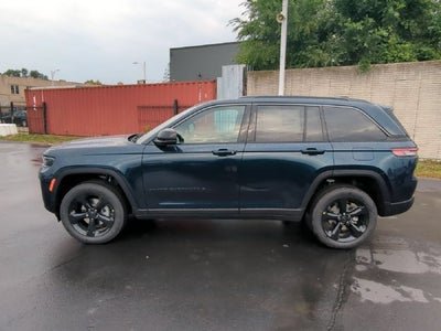 2027 Jeep Grand Cherokee GRAND CHEROKEE LIMITED 4X4