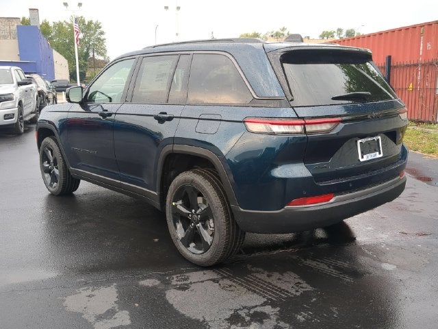 2027 Jeep Grand Cherokee GRAND CHEROKEE LIMITED 4X4