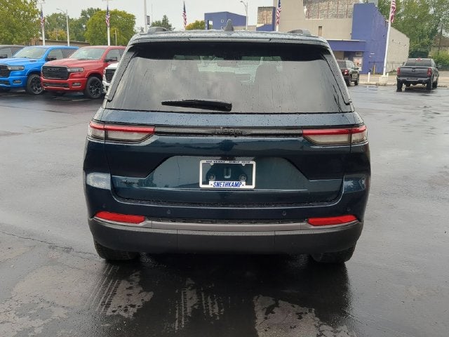 2027 Jeep Grand Cherokee GRAND CHEROKEE LIMITED 4X4