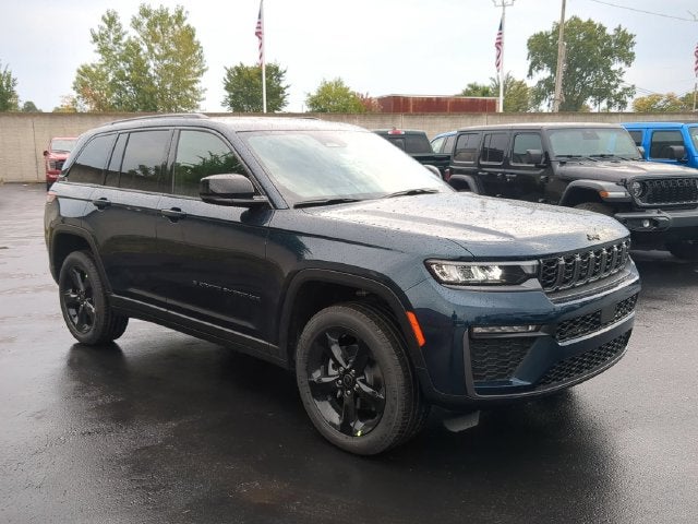 2027 Jeep Grand Cherokee GRAND CHEROKEE LIMITED 4X4