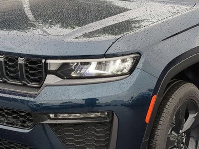 2027 Jeep Grand Cherokee GRAND CHEROKEE LIMITED 4X4