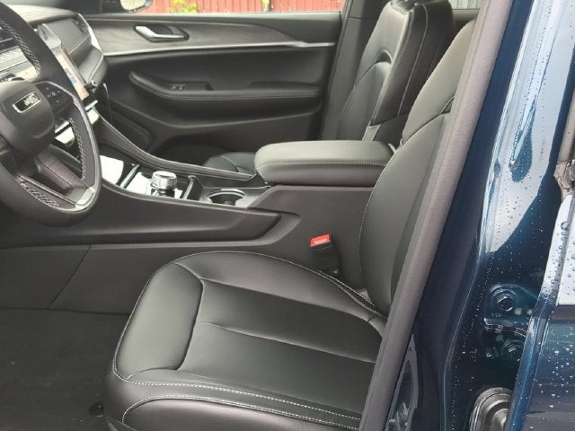 2027 Jeep Grand Cherokee GRAND CHEROKEE LIMITED 4X4