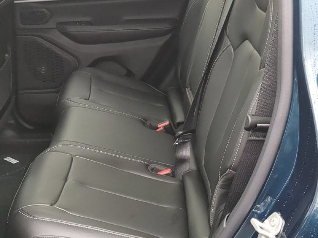 2027 Jeep Grand Cherokee GRAND CHEROKEE LIMITED 4X4