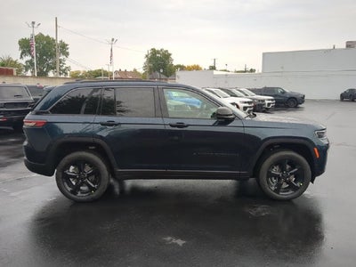 2027 Jeep Grand Cherokee GRAND CHEROKEE LIMITED 4X4