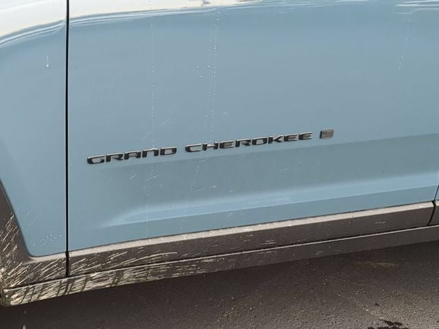 2027 Jeep Grand Cherokee Limited