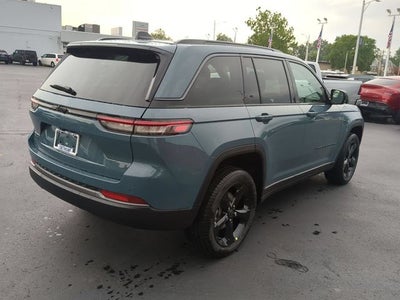 2027 Jeep Grand Cherokee Limited