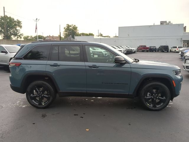 2027 Jeep Grand Cherokee Limited