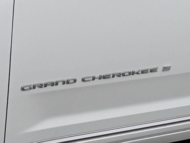 2026 Jeep Grand Cherokee GRAND CHEROKEE SUMMIT 4X4