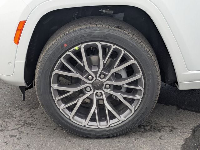 2026 Jeep Grand Cherokee GRAND CHEROKEE SUMMIT 4X4