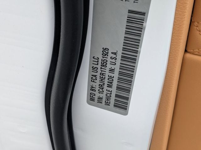 2026 Jeep Grand Cherokee GRAND CHEROKEE SUMMIT 4X4