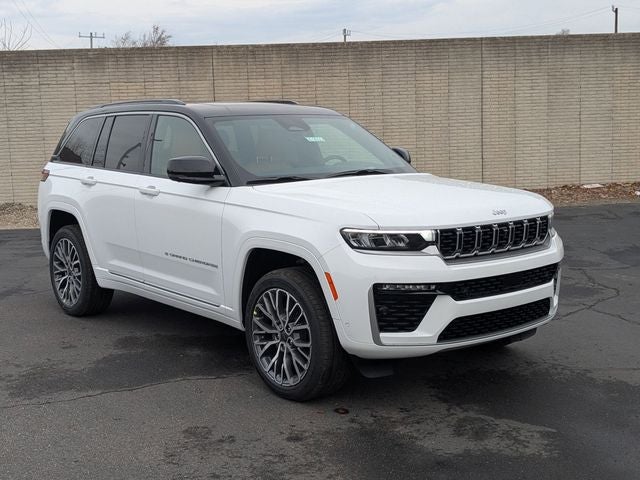 2026 Jeep Grand Cherokee GRAND CHEROKEE SUMMIT 4X4