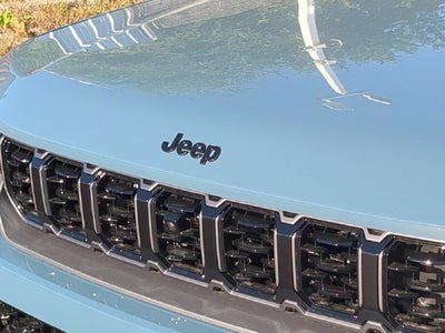 2027 Jeep Grand Cherokee GRAND CHEROKEE SUMMIT 4X4