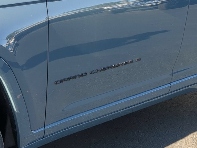 2027 Jeep Grand Cherokee GRAND CHEROKEE SUMMIT 4X4