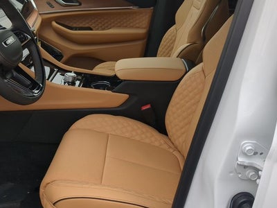 2027 Jeep Grand Cherokee Summit