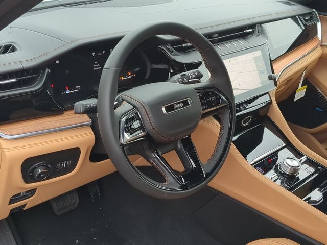 2027 Jeep Grand Cherokee Summit