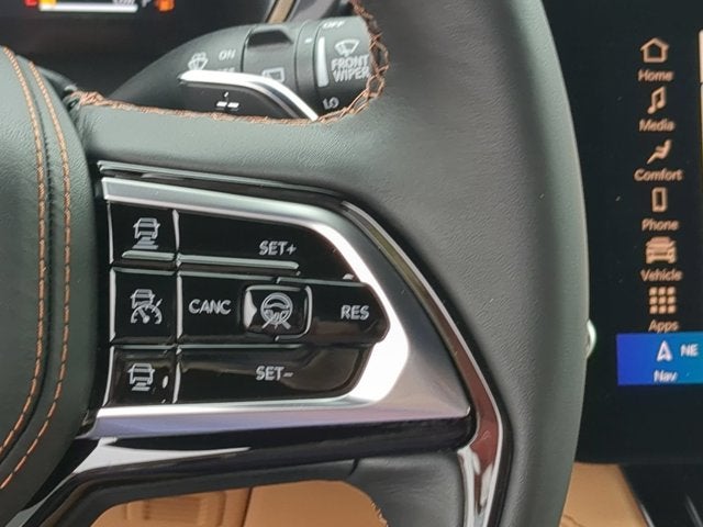 2027 Jeep Grand Cherokee Summit