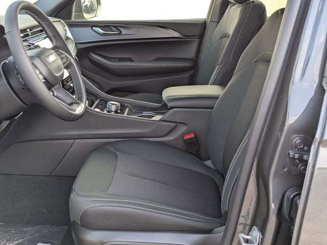 2026 Jeep Grand Cherokee GRAND CHEROKEE L LAREDO X 4X4