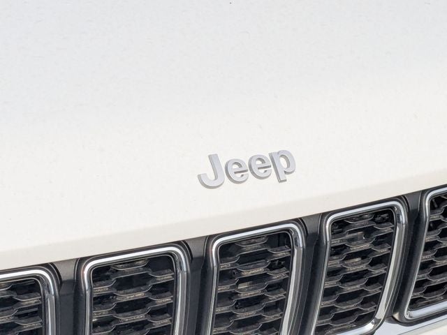2026 Jeep Grand Cherokee GRAND CHEROKEE L LAREDO X 4X4