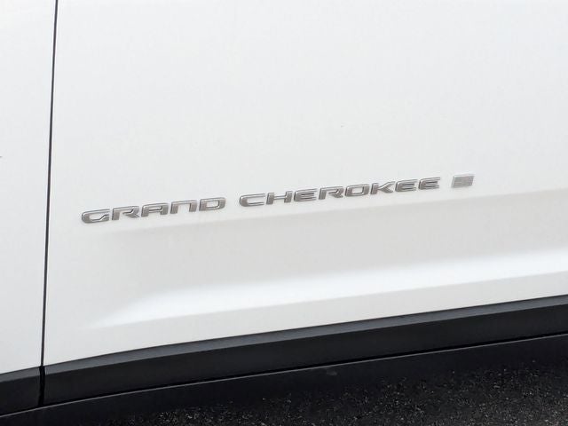 2026 Jeep Grand Cherokee GRAND CHEROKEE L LAREDO X 4X4