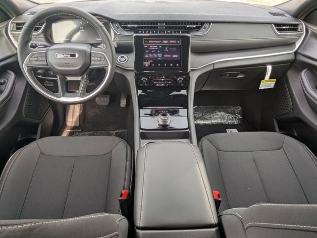 2026 Jeep Grand Cherokee GRAND CHEROKEE L LAREDO X 4X4