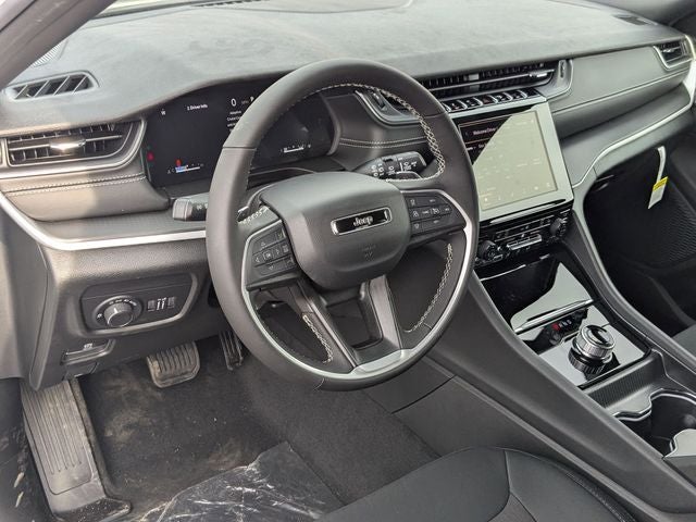 2026 Jeep Grand Cherokee GRAND CHEROKEE L LAREDO X 4X4