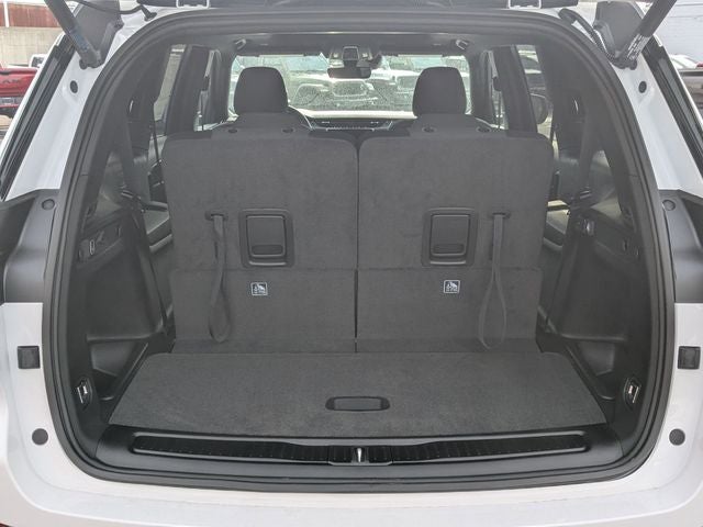 2026 Jeep Grand Cherokee GRAND CHEROKEE L LAREDO X 4X4