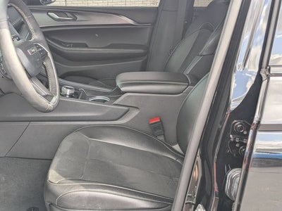2024 Jeep Grand Cherokee L Altitude X 4x4