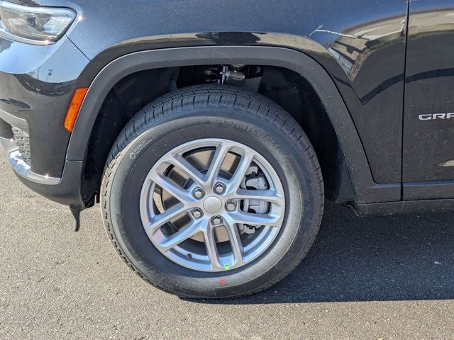2026 Jeep Grand Cherokee GRAND CHEROKEE L LAREDO X 4X4
