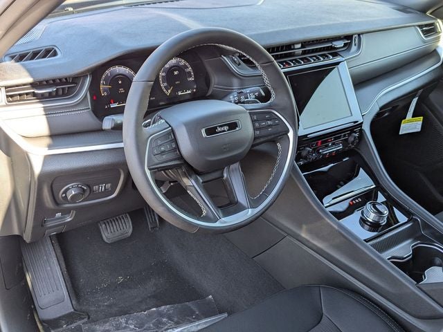 2026 Jeep Grand Cherokee GRAND CHEROKEE L LAREDO X 4X4