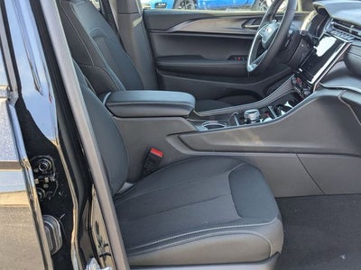 2026 Jeep Grand Cherokee GRAND CHEROKEE L LAREDO X 4X4