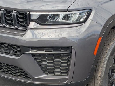 2026 Jeep Grand Cherokee GRAND CHEROKEE L LAREDO ALTITUDE 4X4