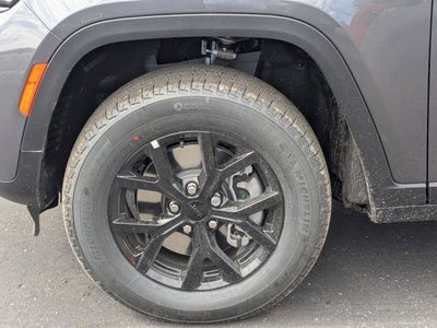 2026 Jeep Grand Cherokee GRAND CHEROKEE L LAREDO ALTITUDE 4X4